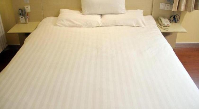 Hanting Hotel Harbin Qiulin 1St Affiliated Hospital Of Medical University Bagian luar foto